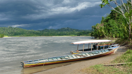 Boot am Amazonas